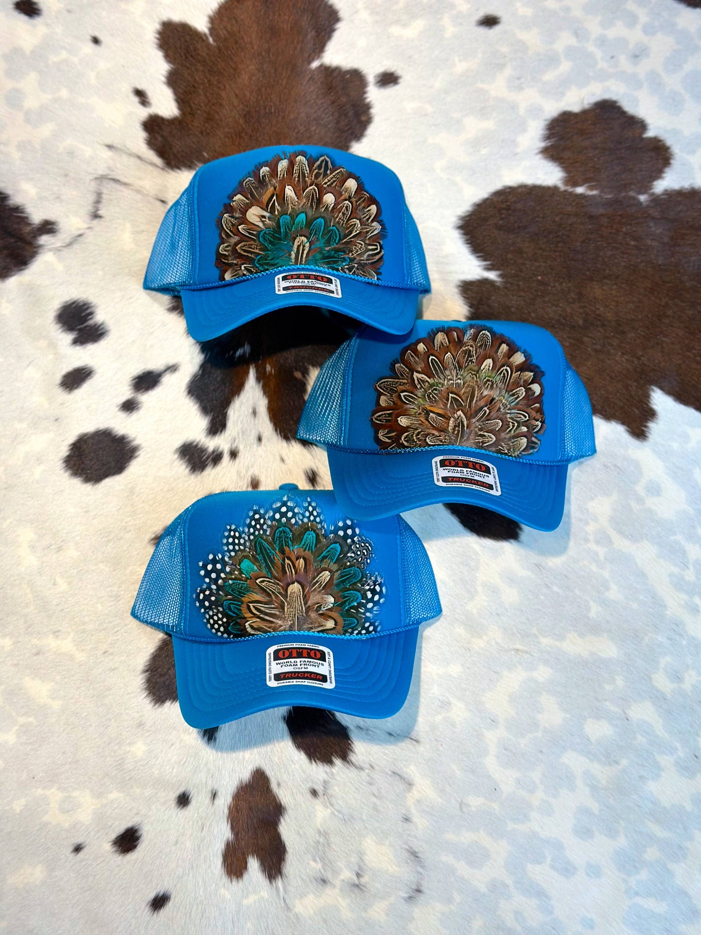 BLUE FEATHER TRUCKER HAT: No Faux Turquoise / Feather 1