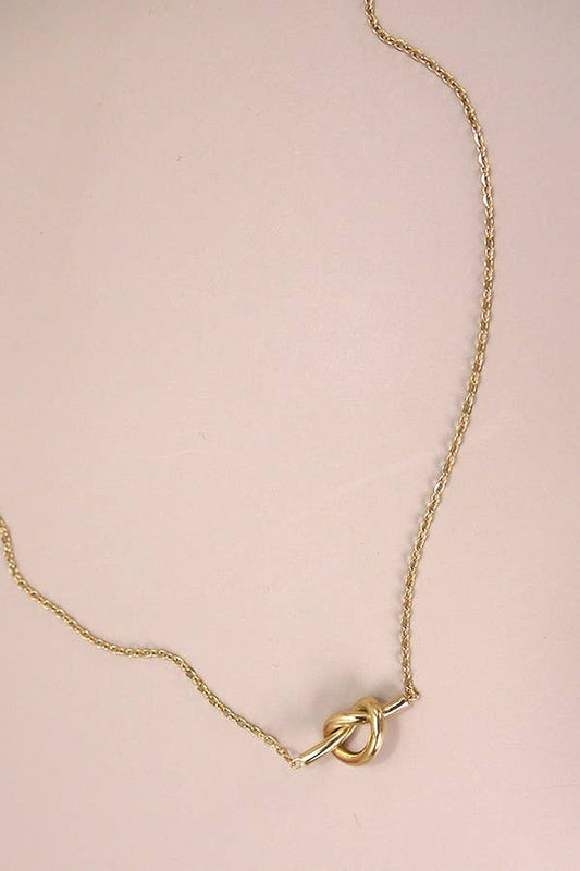 TITANIUM  STEEL NON-TARNISH KNOTTED NECKLACE | 40NK337: Gold