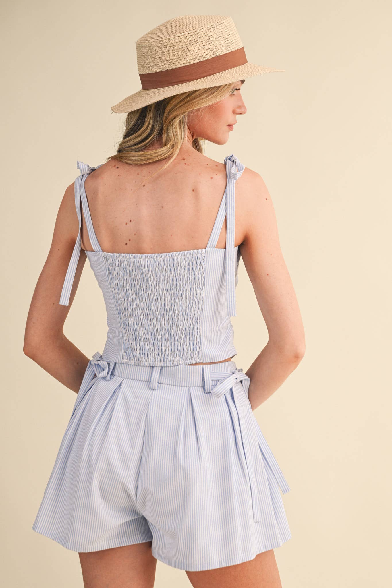 STRIPED TIE SHOULDER CROP TOP AND SHORTS SET MPST4791: BLUE STRIPE / M