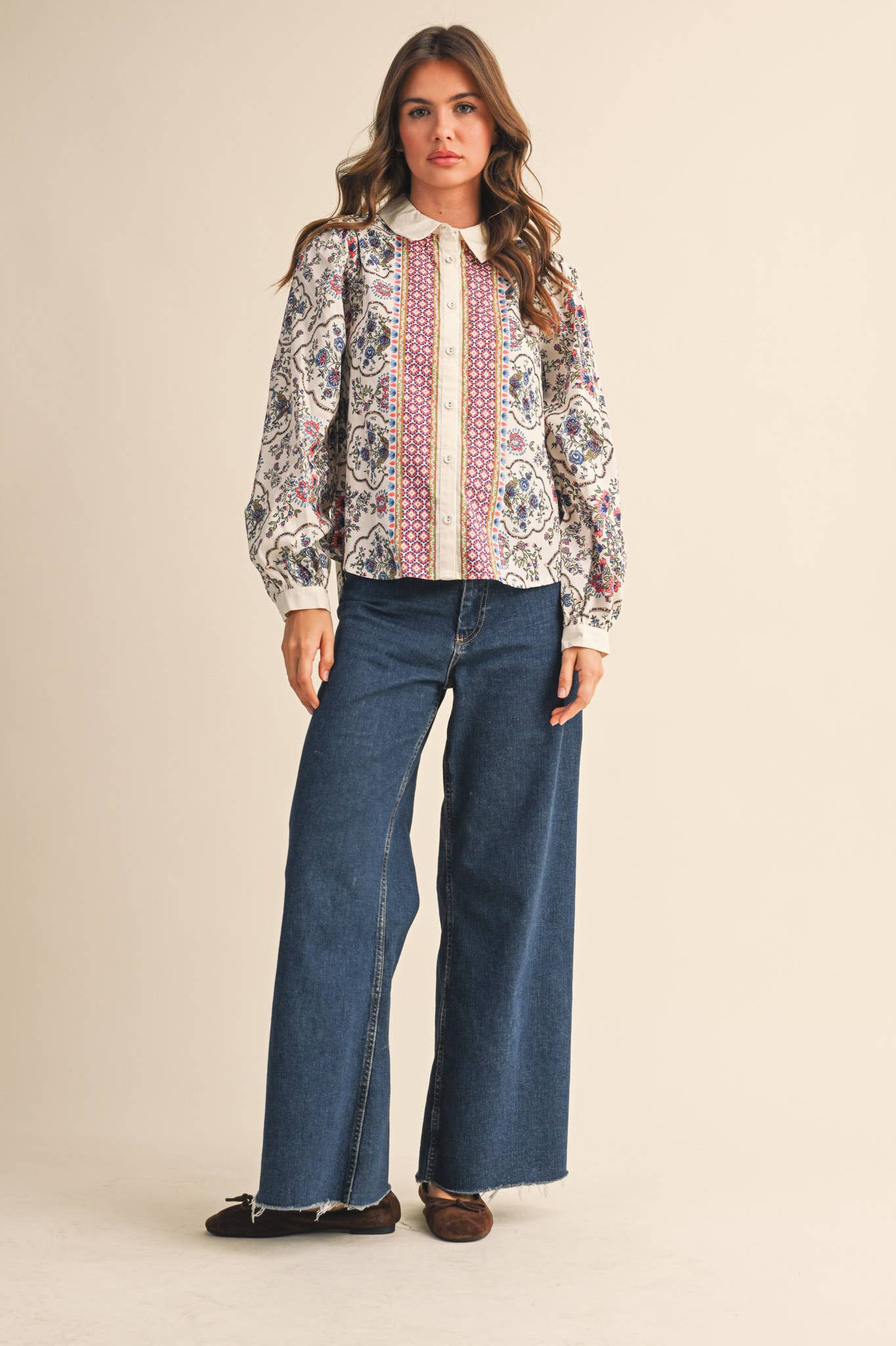 EXCLUSIVE FLORAL BORDER PRINT BUTTON UP TOP MTP4126: Ivory Multi / L