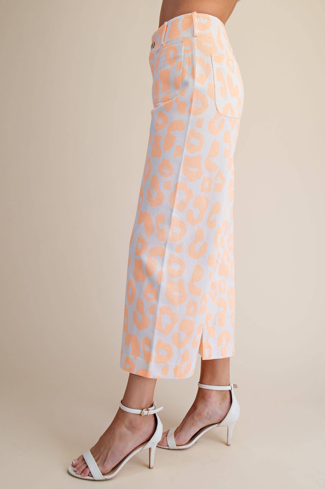 Colette Cropped Wide-Leg Neon Leopard Pants: Pink / M