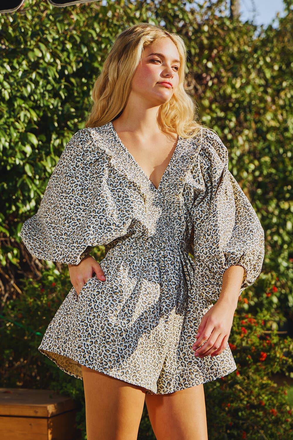 IR5268A Smocked V-neck Ruffled Leopard Print Romper: Cream leopard / S-M-L (2-2-2)